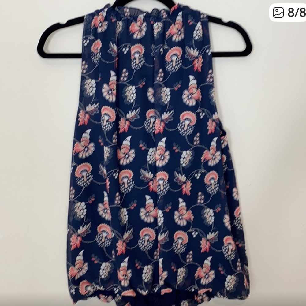Max Studio Navy Floral Sleeveless Top - Medium - Picture 4 of 4